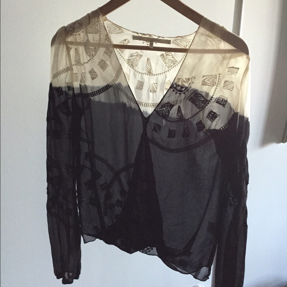 NWOT 12th Street Cynthia Vincent Boho Blouse size small black and cream color